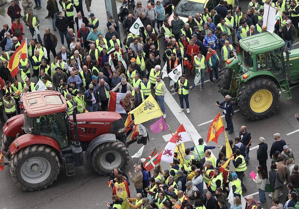 Agricultores y ganaderos de Castilla y León en la movilización de Madrid