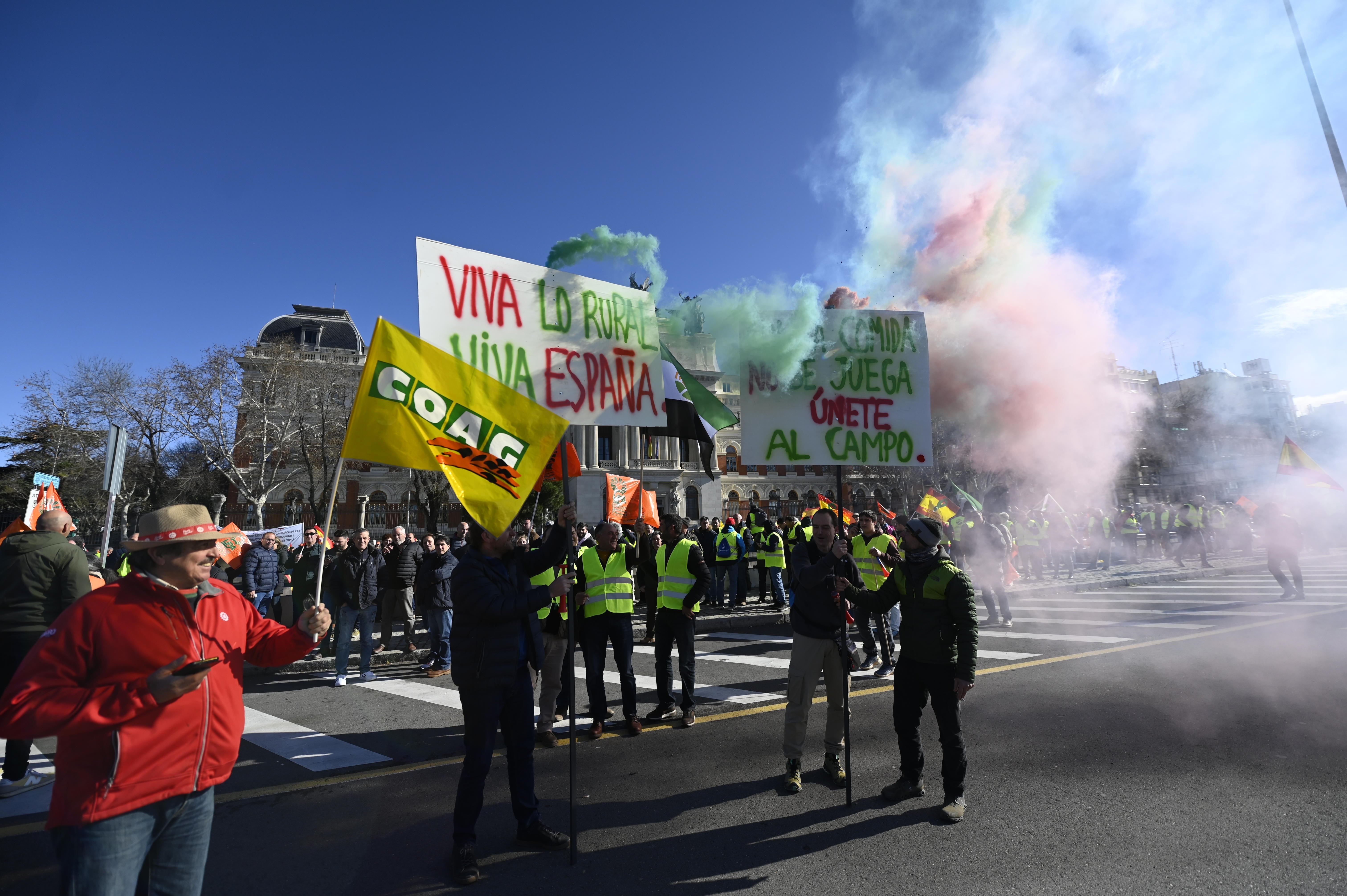 La tractorada de Madrid, en imágenes