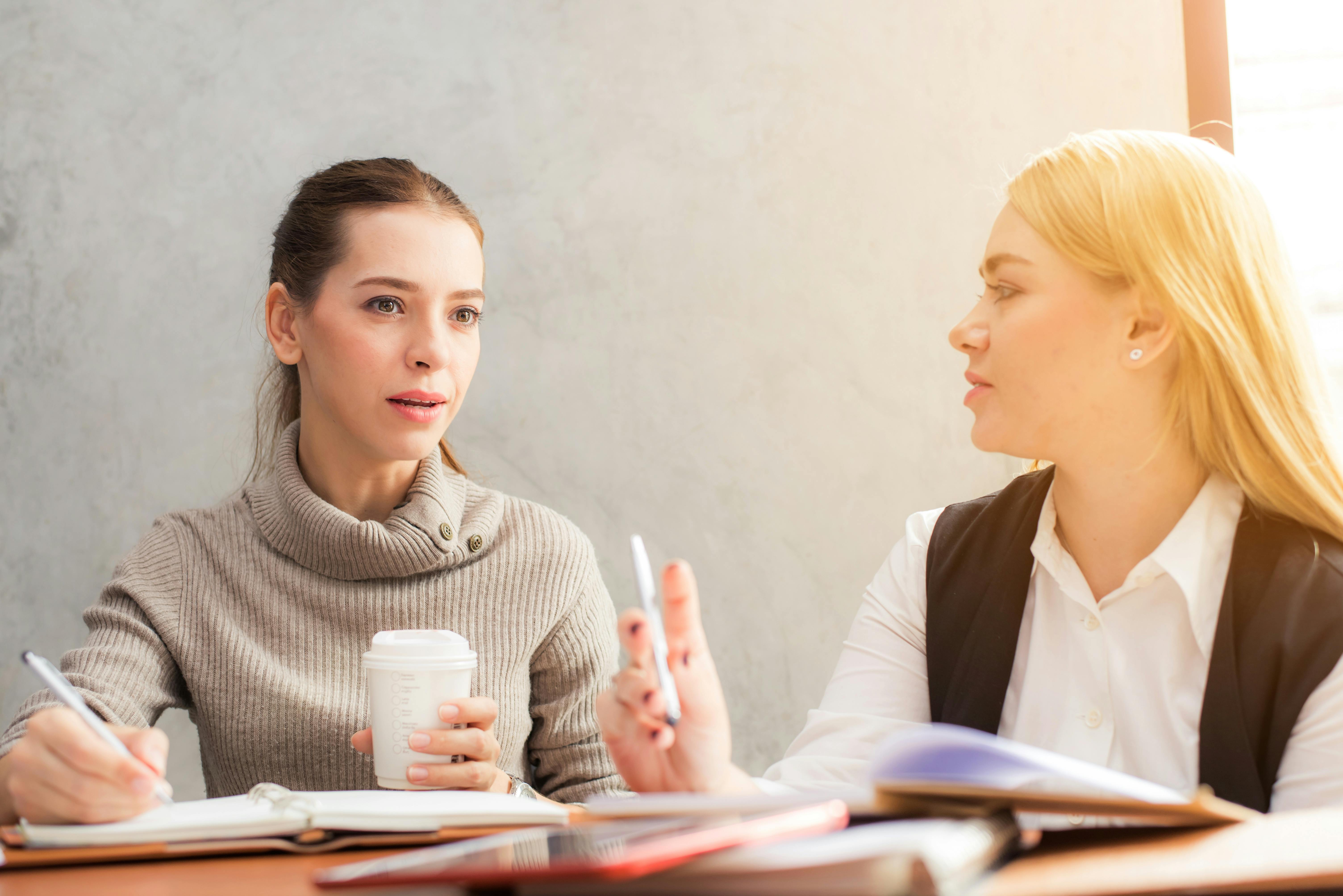Las tres bajas de la Seguridad Social que pueden pedir las mujeres