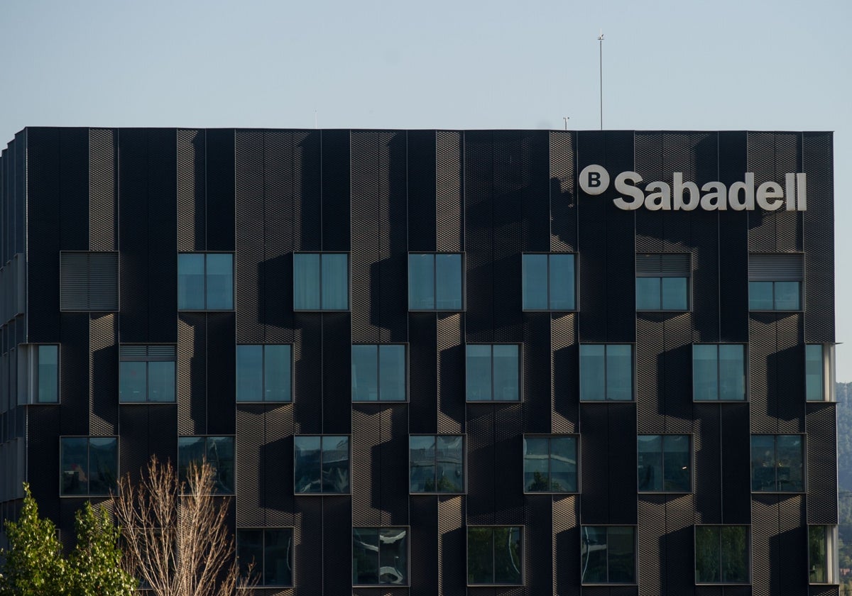 Edificio del Banco Sabadell en Barcelona