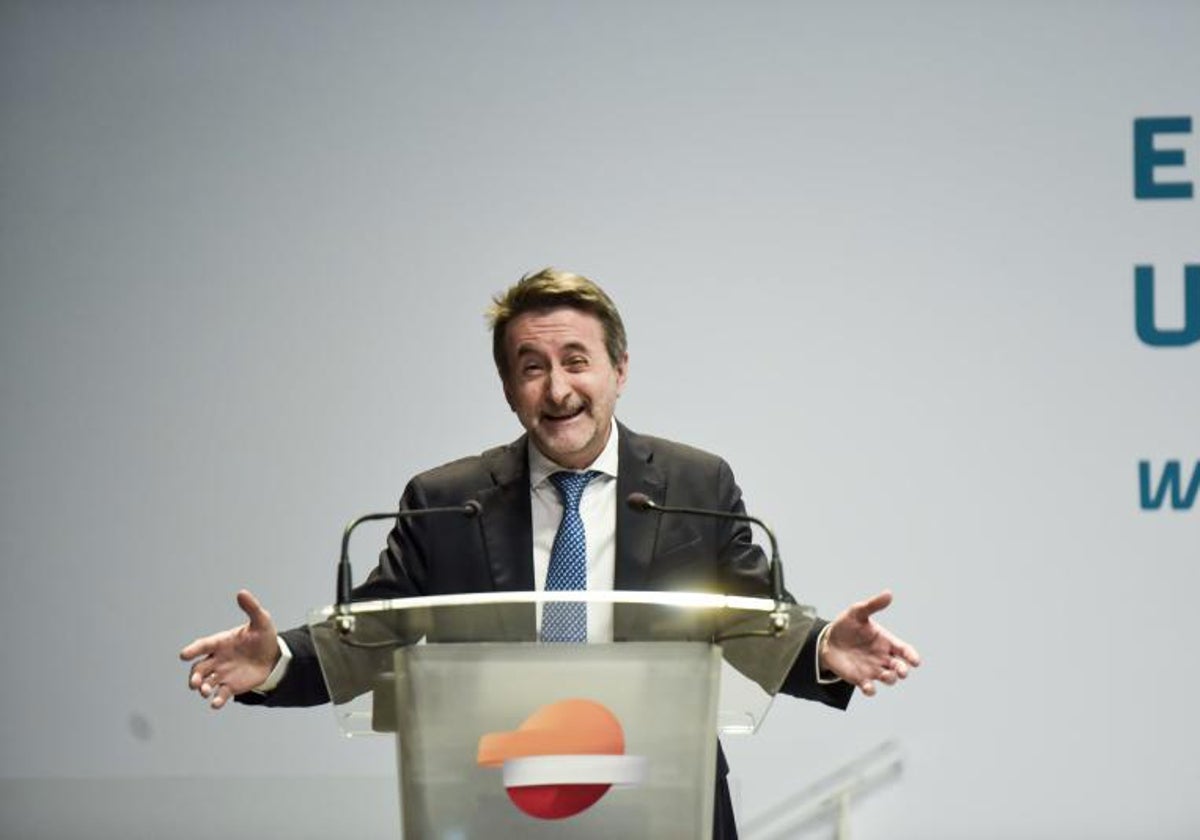 Imaz, hoy, en la sede de Repsol