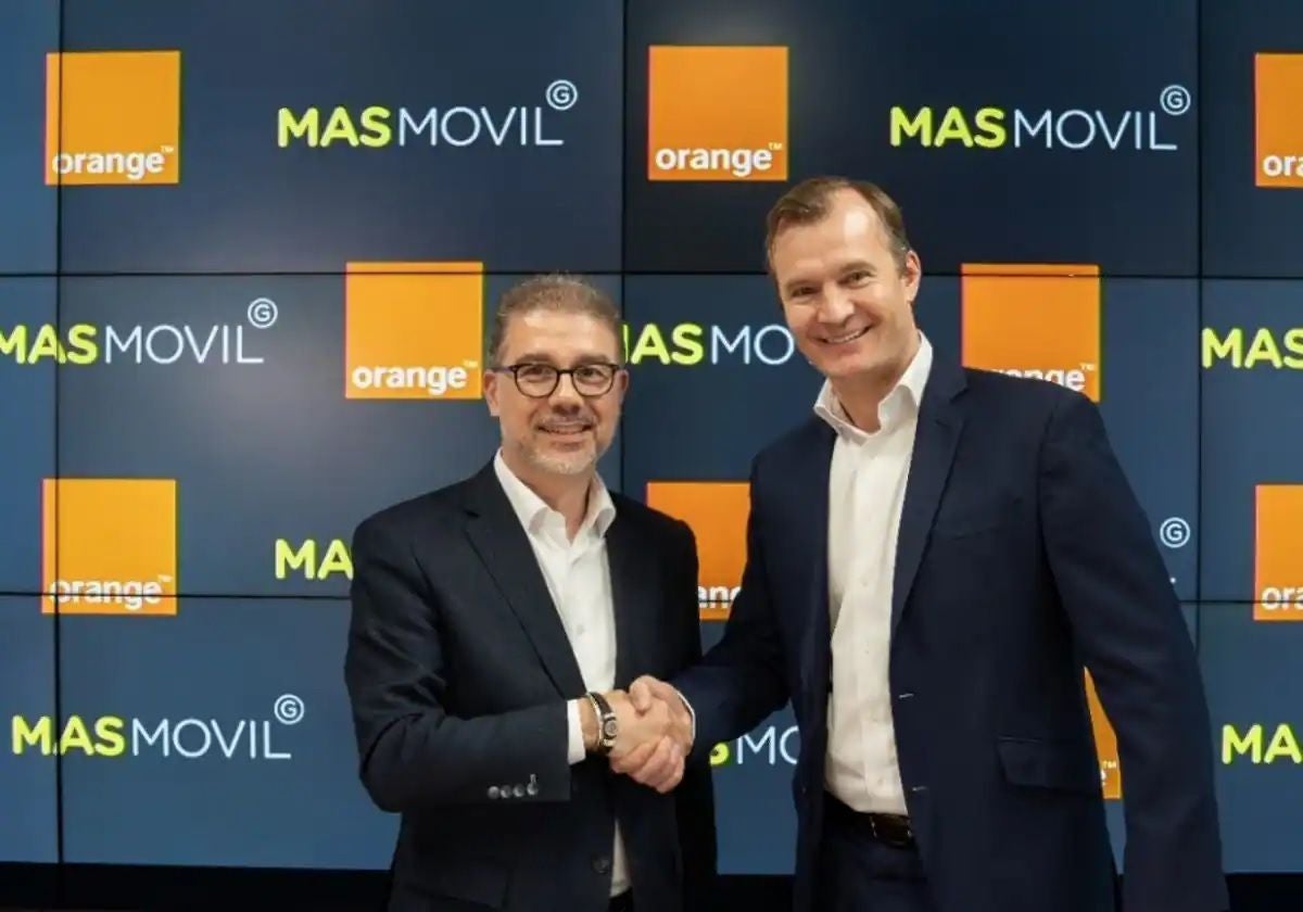 Ludovic Pech, CEO de Orange España, y Meinrad Spenger, CEO de MásMóvil, firmaron la constitución del nuevo grupo