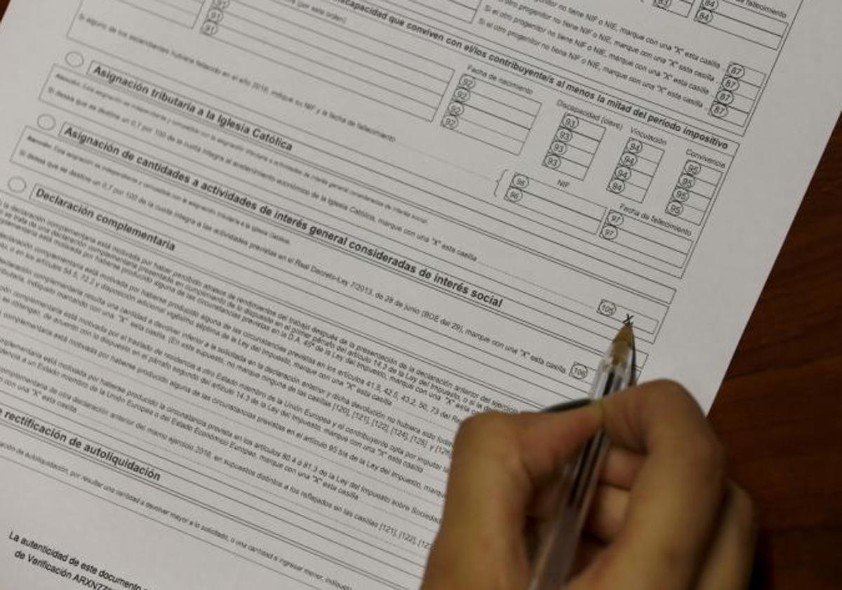Casilla de la Iglesia de la declaración de la Renta: qué es, qué supone marcarla y cuánto dinero se destina