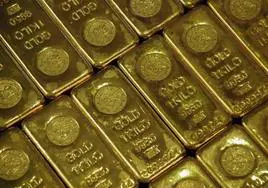 El oro fija un nuevo máximo histórico de 2.384,35 dólares por el 'rally' inversor y de los bancos centrales