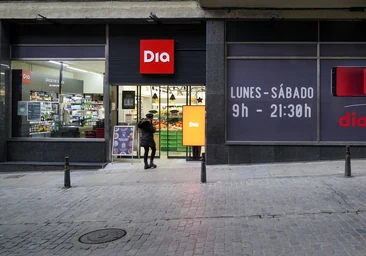 Los cinco supermercados que más venden en España emplean a 230.000 personas