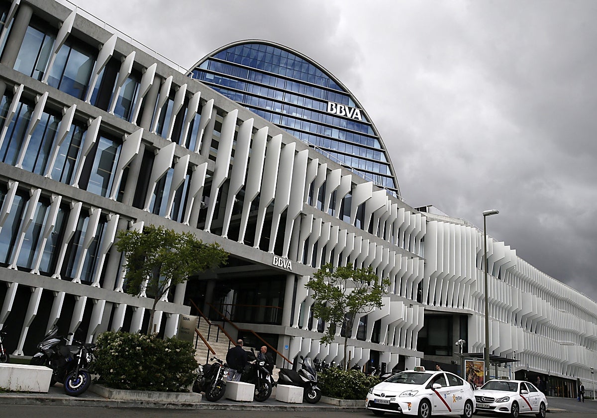 El edificio de La Vela de BBVA