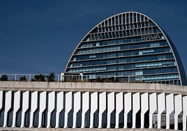 BBVA firma un acuerdo global con el creador de ChatGPT para acelerar el uso de la inteligencia artificial entre empleados