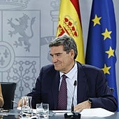 Escrivá saca adelante 40.146 plazas de empleo público con la mayoría de los sindicatos en contra