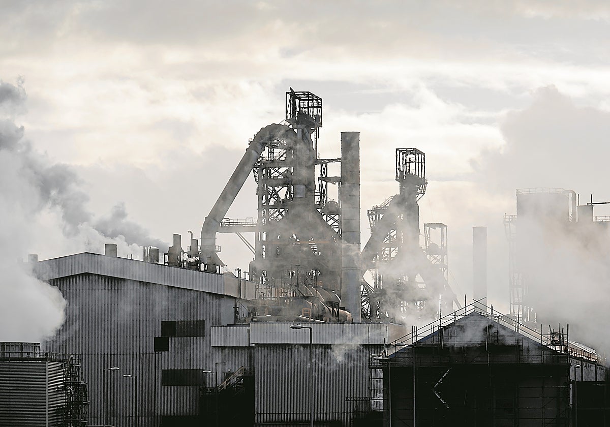 El sector industrial es una columna vertebral de la economía española, contribuyendo significativamente al PIB