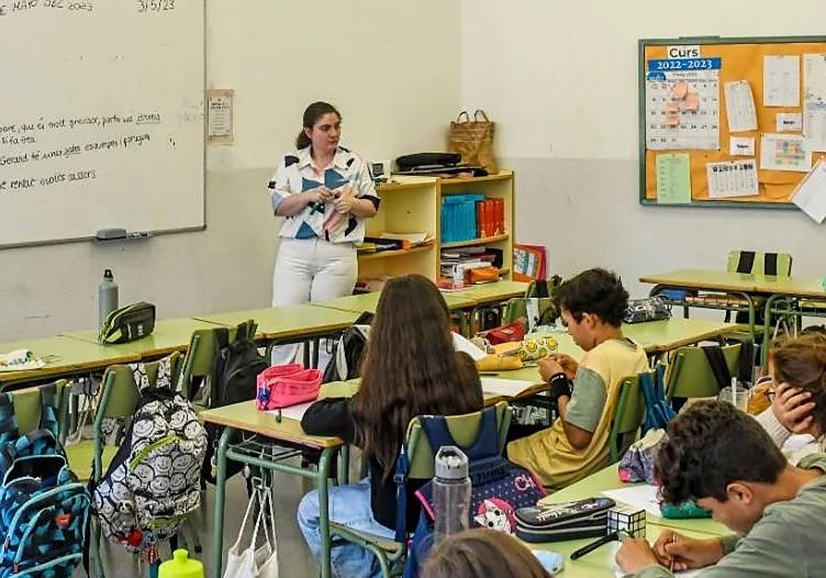 Lo que cobra un profesor de primaria según la comunidad autónoma