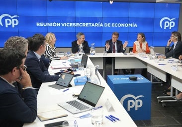 Las autonomías del PP responden con otra batería de rebajas de impuestos a las amenazas de Montero