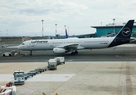 Sanción de récord: multan con 4 millones de dólares a Lufthansa por no dejar embarcar a pasajeros judíos