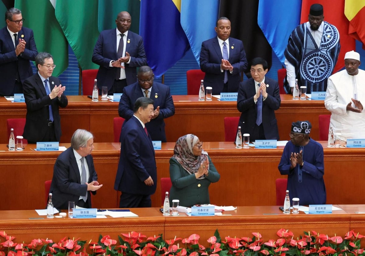 Xi Jinping en un foro con líderes africanos