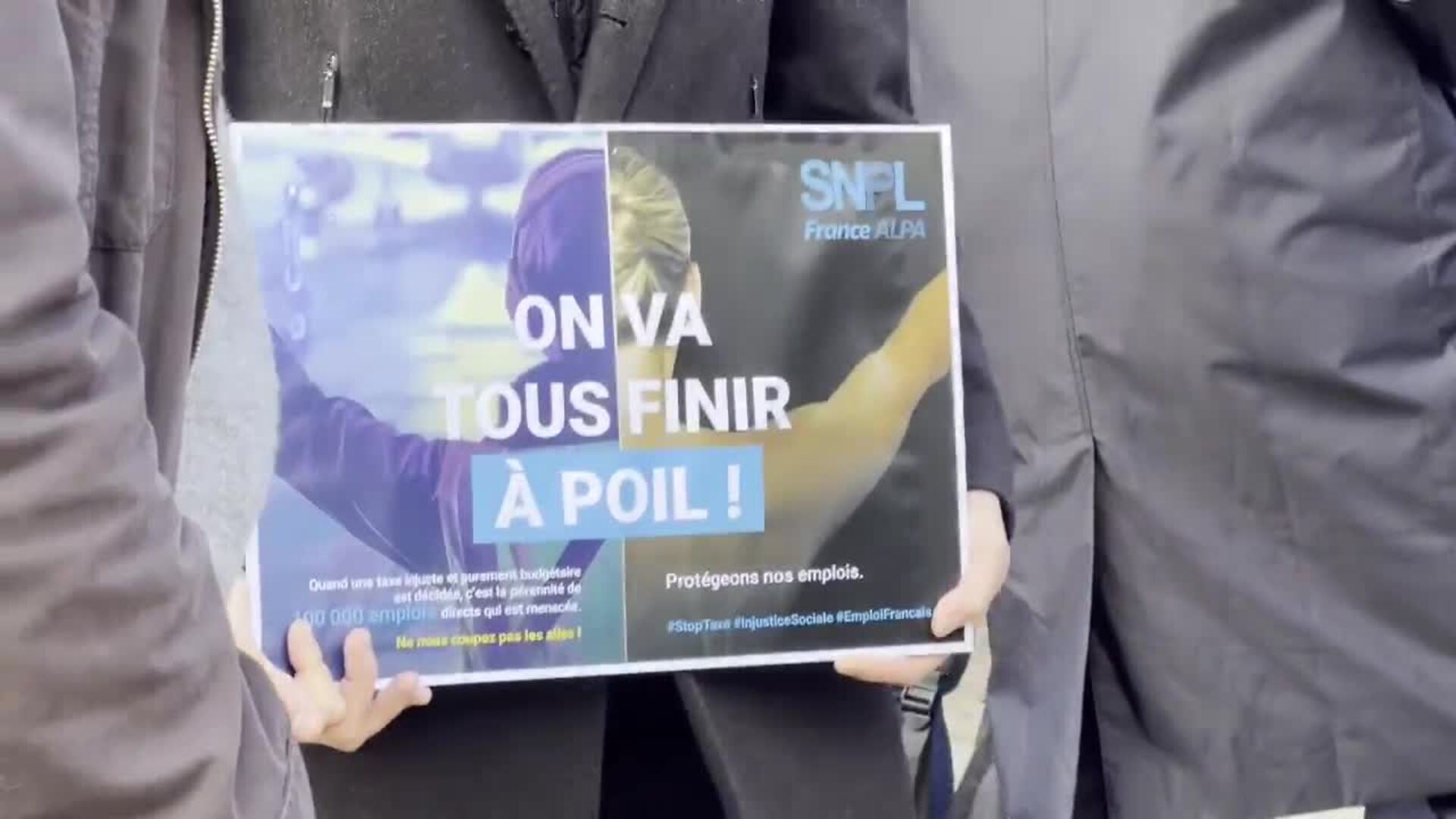 Huelga de pilotos franceses para protestar contra el aumento de una tasa a los billetes