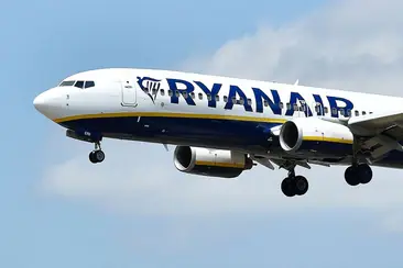 ¿Me pueden devolver el dinero del equipaje de mano tras la multa de 179 millones a Ryanair, Vueling y otras aerolíneas por cobrarlo?