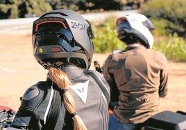 El casco de moto que pone freno a la contaminación