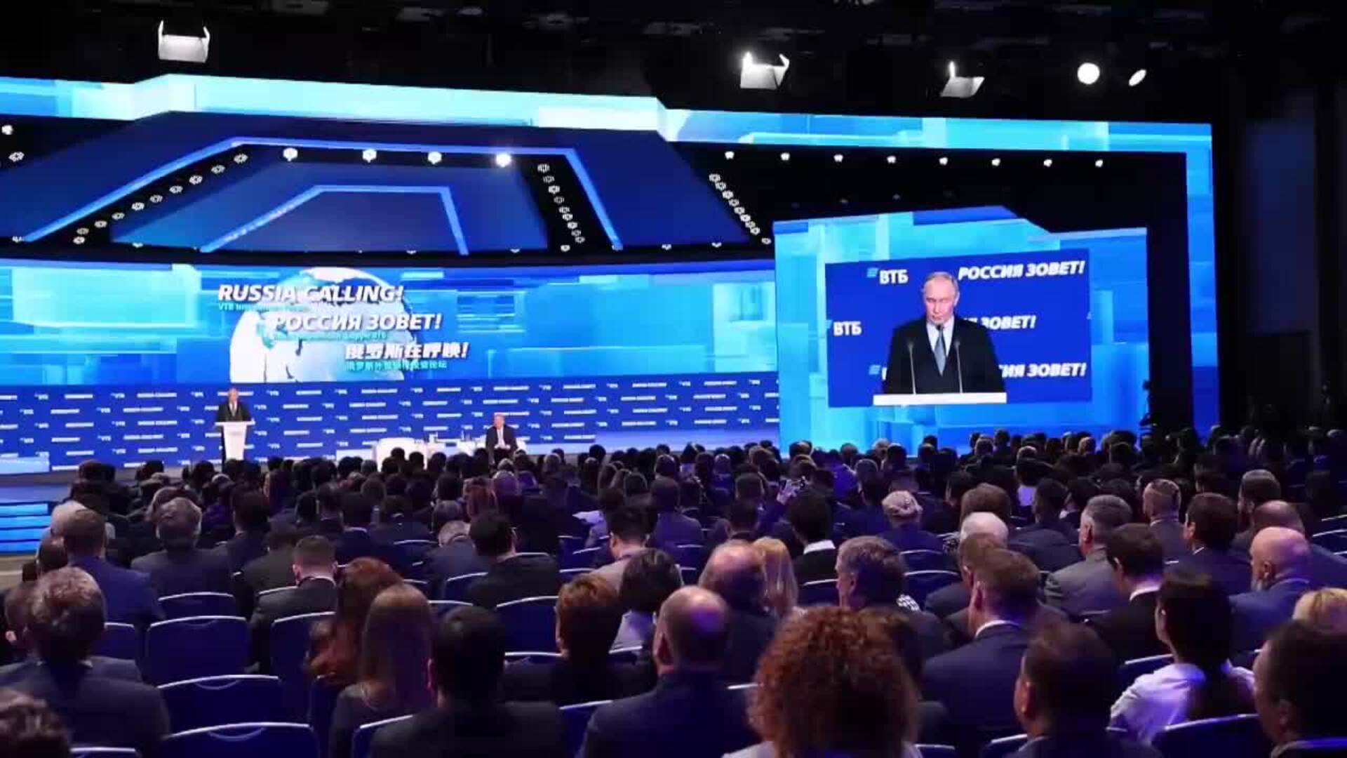 Putin prevé un crecimiento de la economía rusa en un momento en el que la europea &quot;atraviesa tiempos difíciles&quot;