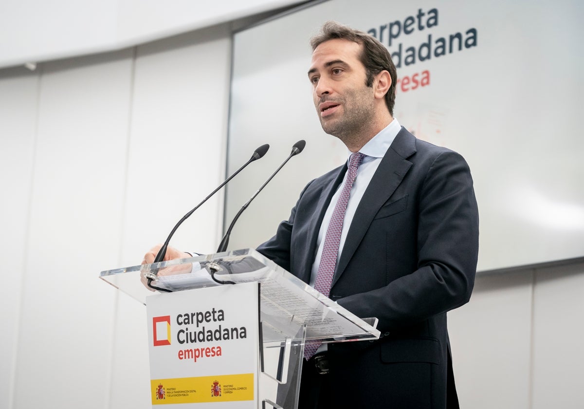 El ministro de Economía, Comercio y Empresa, Carlos Cuerpo, presenta la Carpeta Ciudadana