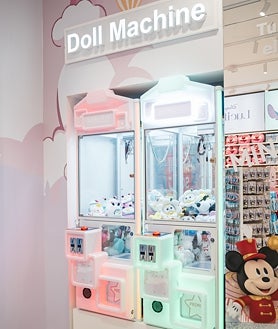 Imagen secundaria 2 - La tienda de Miniso en Gran Vía (Madrid), recientemente inaugurada, cuenta con más de 6.000 referencias