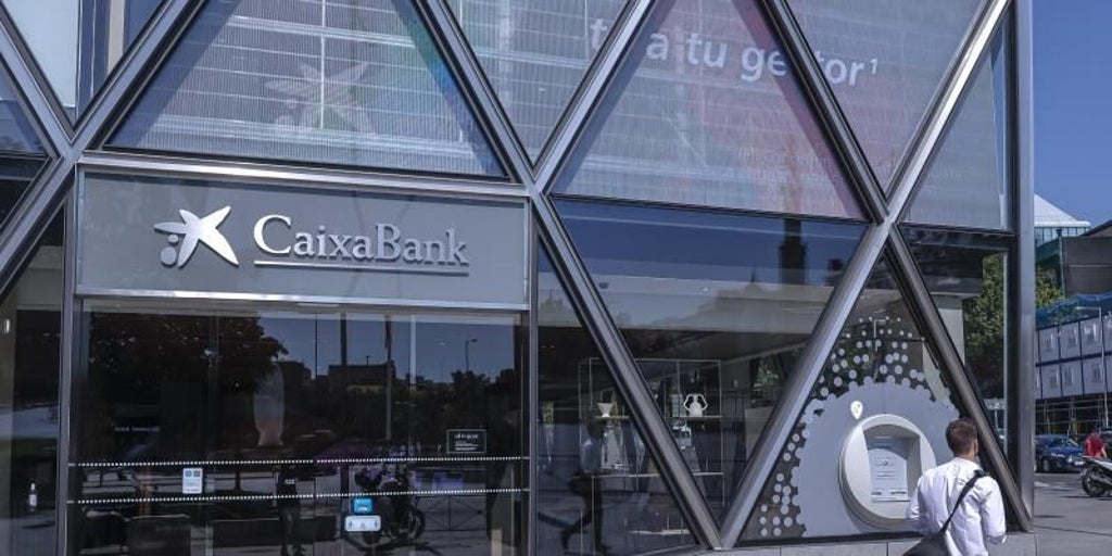 CaixaBank se consolida como el primer banco del sector agrario en España y acapara a la mitad de los clientes potenciales