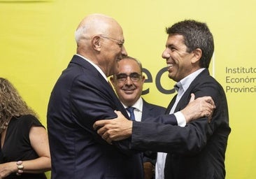 Mazón expresa su respeto por la salida del Sabadell hacia Cataluña y asegura que el banco mantendrá su negocio en la región