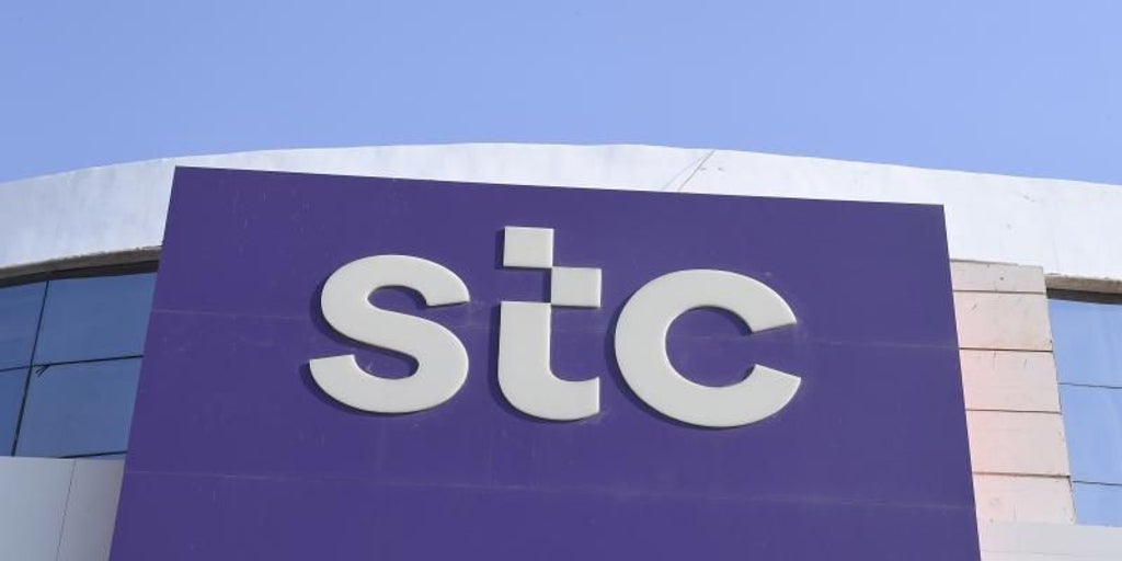 La saudí STC anuncia que ya controla el 9,97% de Telefónica y pide entrar en el consejo