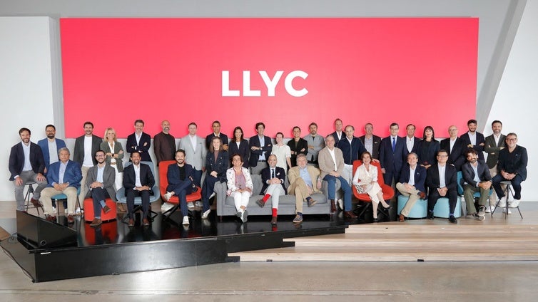 LLYC eleva un 19% sus ingresos totales en 2024, hasta 115 millones