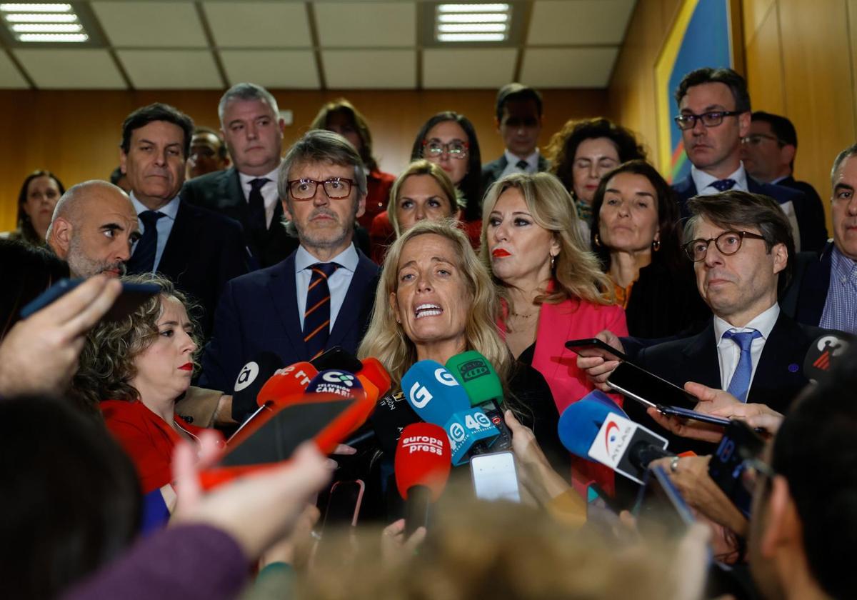 Los gobiernos del PP dan plantón a Montero y desacreditan el aval del consejo de las autonomías a la quita de deuda