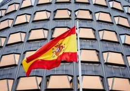 El Constitucional rechaza el recurso del PP contra las restricciones de pisos turísticos en Cataluña