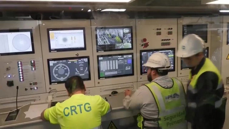 Primer túnel subacuático de transporte bajo el Canal de Panamá registra un 15 % de avance