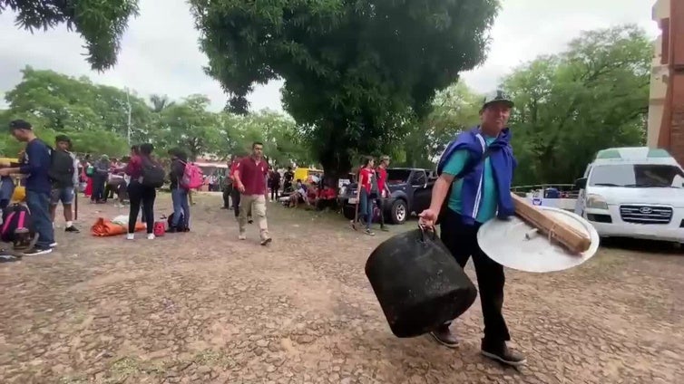 Campesinos paraguayos se movilizan en Asunción en defensa de la tierra