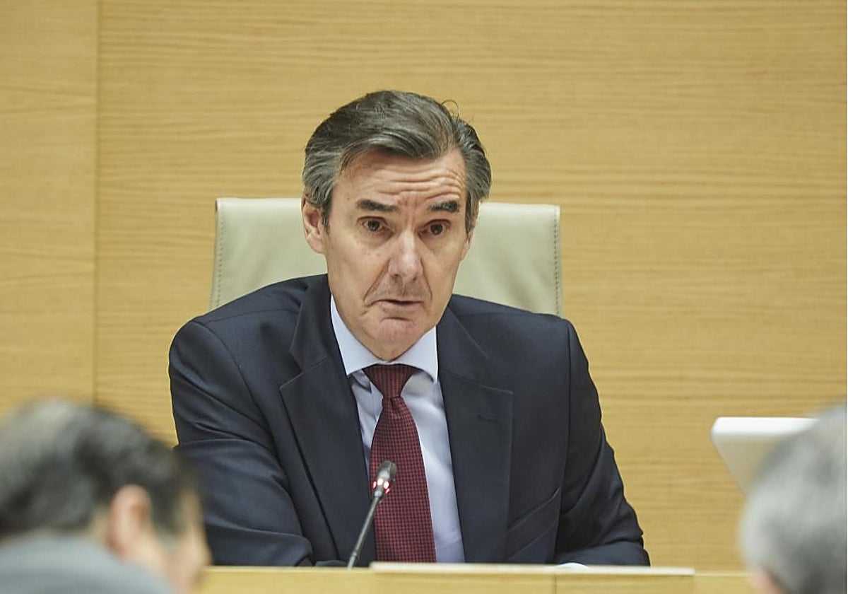 El presidente de la CNMV, Carlos San Basilio.