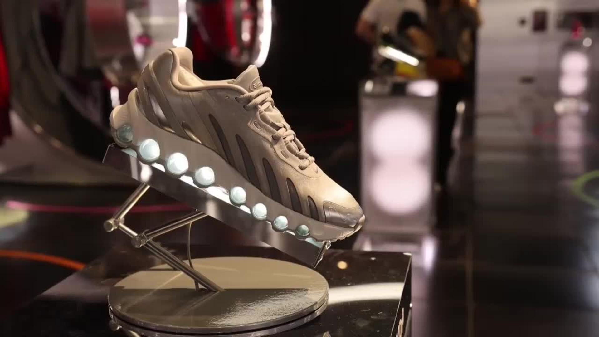 Caída en bolsa de las marcas de ropa deportiva por los aranceles de Trump a Asia