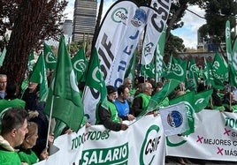 Los funcionarios vuelven a salir a la calle, un día después de que Óscar López vinculara la subida salarial a los presupuestos
