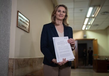El Gobierno se queda solo en su empeño en cerrar las nucleares
