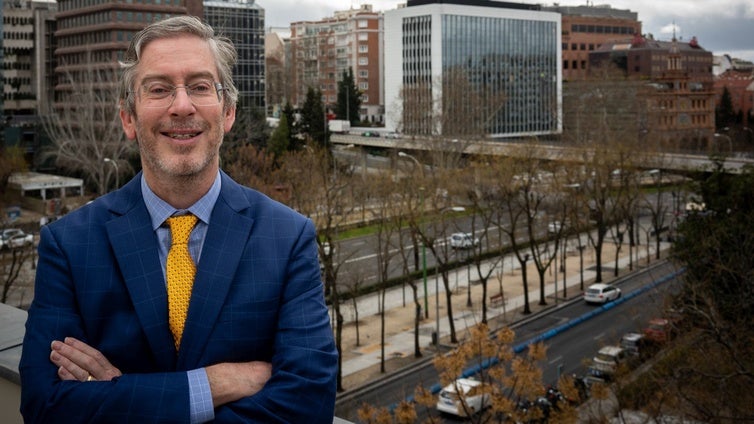 Bryan Caplan : «La democracia fracasa porque hace lo que quieren los votantes»