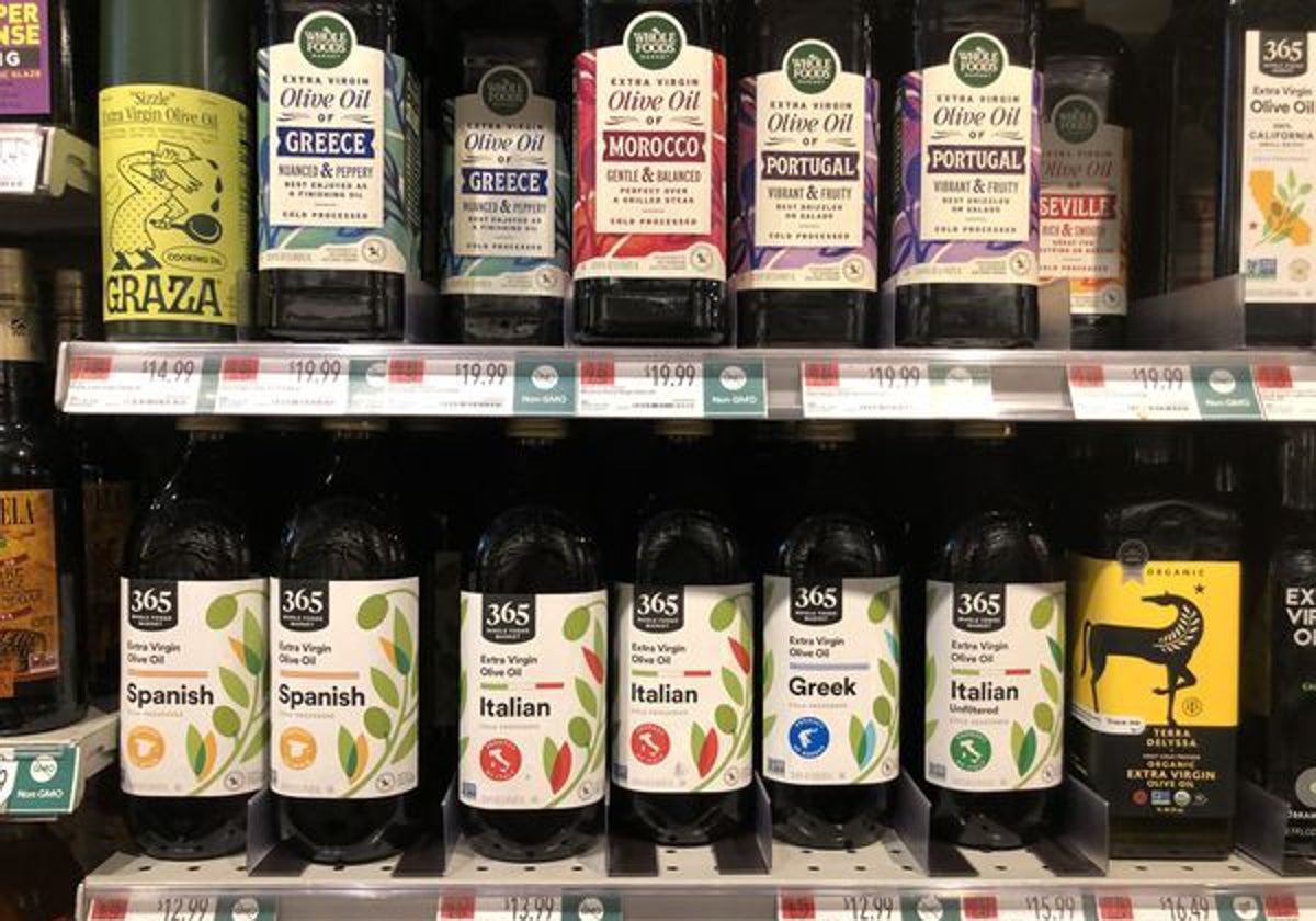 Aceite español en el lineal de un supermercado de Estados Unidos