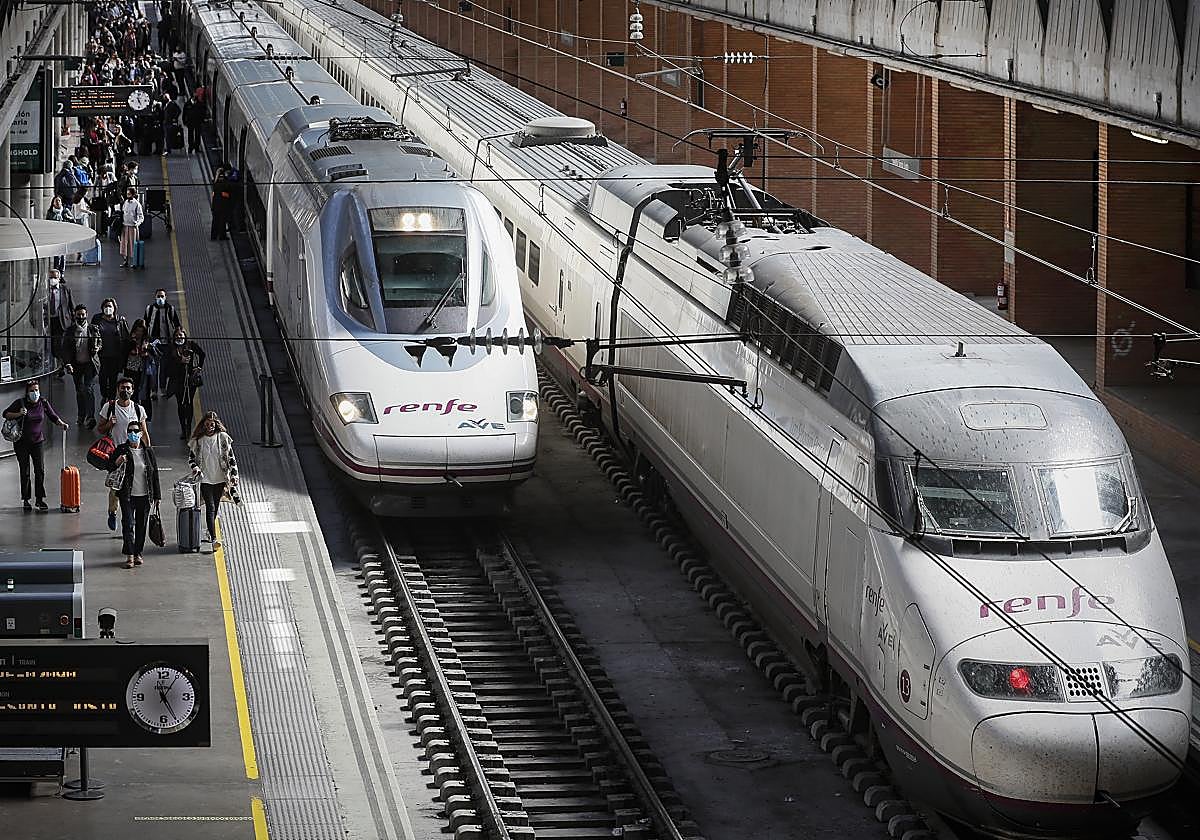 Sigue en directo la última hora sobre el robo de cobre y los retrasos en Renfe en el AVE Madrid-Sevila/
