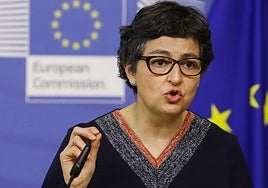 González Laya subraya ante la élite empresarial la ventaja competitiva de España con la energía días después del gran apagón