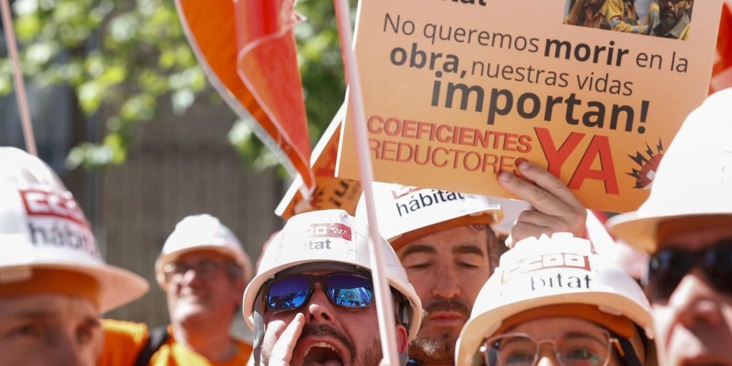 Los trabajadores de la construcción amenazan con «conflicto» si el gobierno no les da la jubilación anticipada