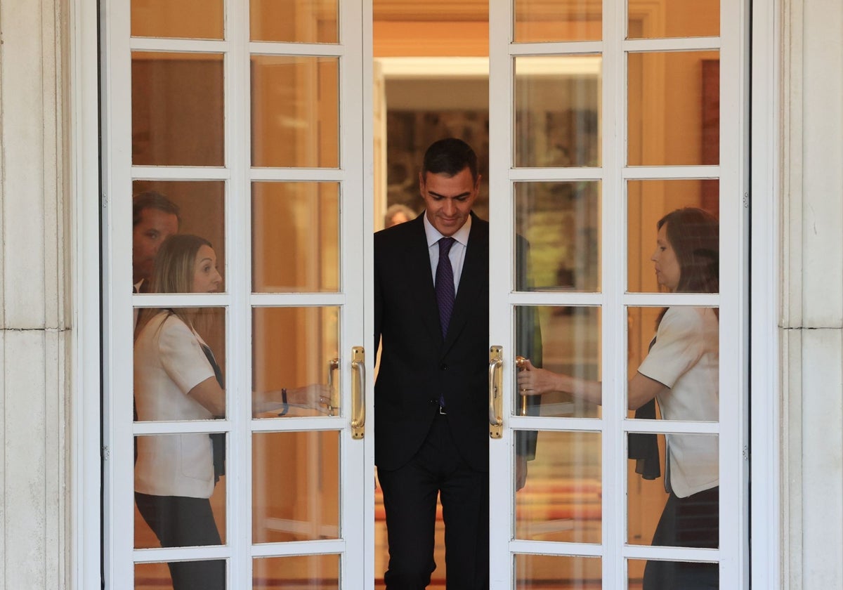 El presidente del Gobierno, Pedro Sánchez, en el complejo de La Moncloa