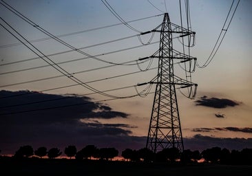 La patronal de Iberdrola y Endesa señala en su informe la programación de Red Eléctrica como causa del apagón