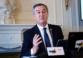 El Sabadell saca pecho de sus dividendos tras vender TSB y asegura que BBVA no puede revertirlos si triunfa la opa