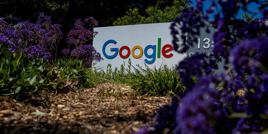Google, Avrupa Komisyonu'nun milyonlarca süren yaptırımdan kaçınmak için bir önlem paketi sürüyor