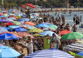 La llegada de turistas extranjeros empieza a tocar techo: el crecimiento de visitantes se hunde al 3% en verano en pleno temblor geopolítico