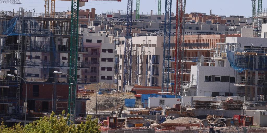 El BOE publica la declaración como zona tensionada de San Sebastián, La Coruña y 21 municipios de Navarra