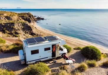 Camping, estancias más cortas y vacaciones en junio y septiembre por los precios récord: «Veranear el mes de agosto entero ha desaparecido»