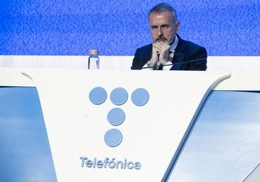 Competencia libra a Telefónica de la obligación de ofrecer el acceso a su fibra a un precio regulado