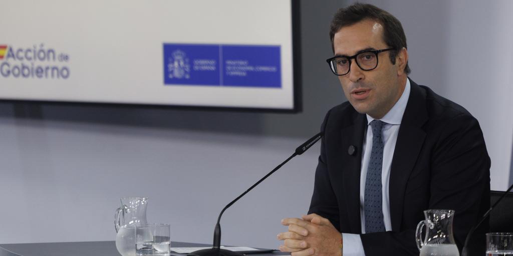 El Gobierno eleva una décima, hasta el 2,7%, su previsión de crecimiento económico para 2025