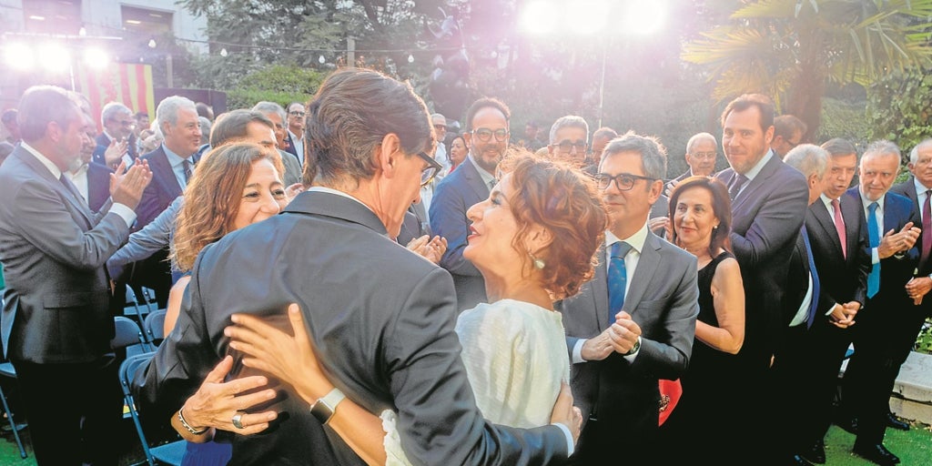 Hacienda y la Generalitat ven inviable la cesión a Cataluña del 100% del IRPF a corto plazo